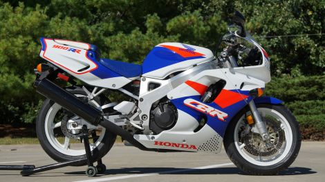 Honda CBR900RR Fireblade (00-03) Service and Repair Manual ... cbr900rr wiring harness 